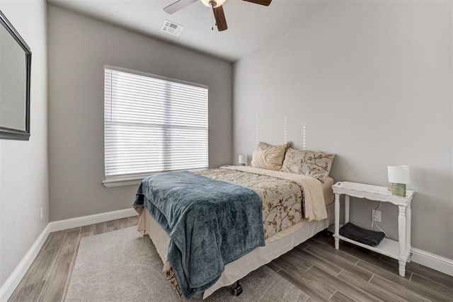 2700 Samuel Circle, Yukon, OK 73099