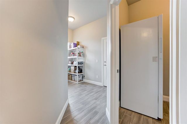 2700 Samuel Circle, Yukon, OK 73099