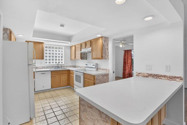 11556 Winchester Drive, Palm Beach Gardens, FL 33410