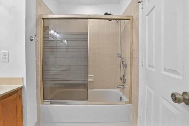 11556 Winchester Drive, Palm Beach Gardens, FL 33410