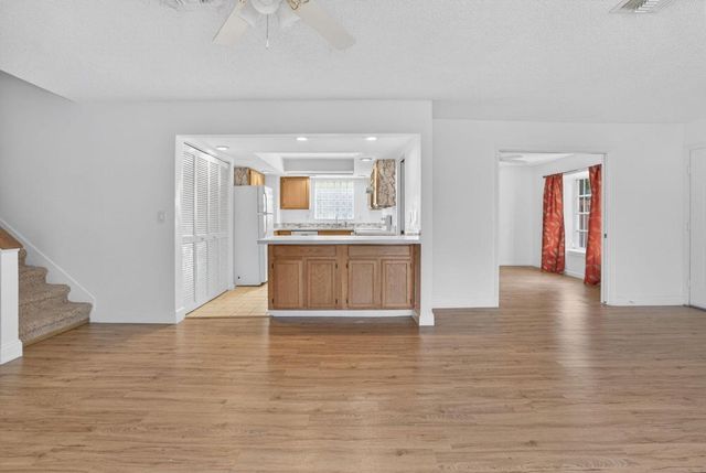 11556 Winchester Drive, Palm Beach Gardens, FL 33410