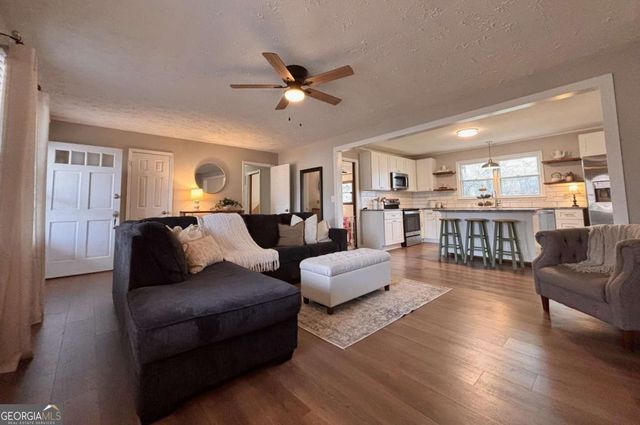 163 Walker Road, Cartersville, GA 30121