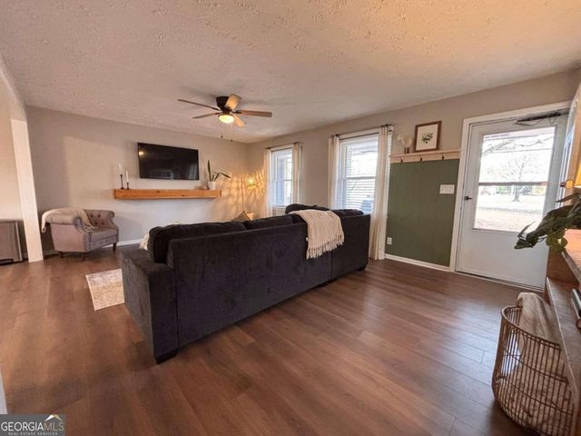 163 Walker Road, Cartersville, GA 30121