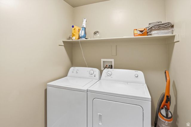 696 N DEVONSHIRE DR, Saratoga Springs, UT 84045