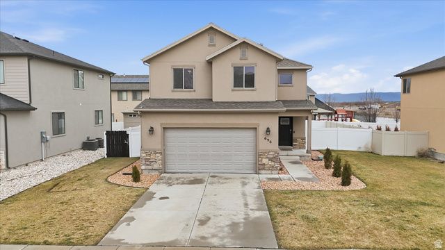 696 N DEVONSHIRE DR, Saratoga Springs, UT 84045