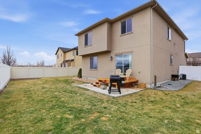 696 N DEVONSHIRE DR, Saratoga Springs, UT 84045