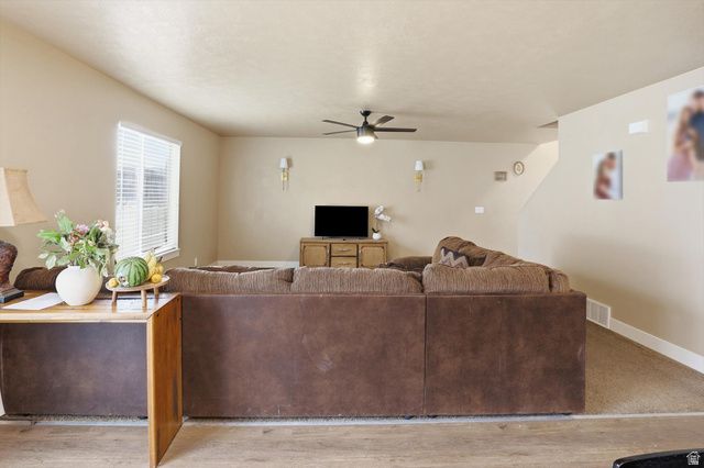 696 N DEVONSHIRE DR, Saratoga Springs, UT 84045