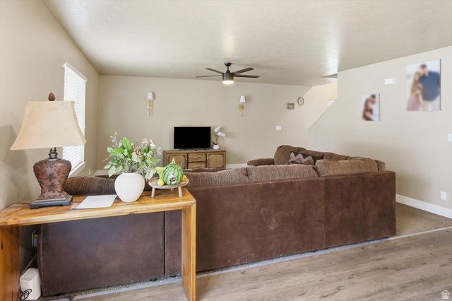 696 N DEVONSHIRE DR, Saratoga Springs, UT 84045