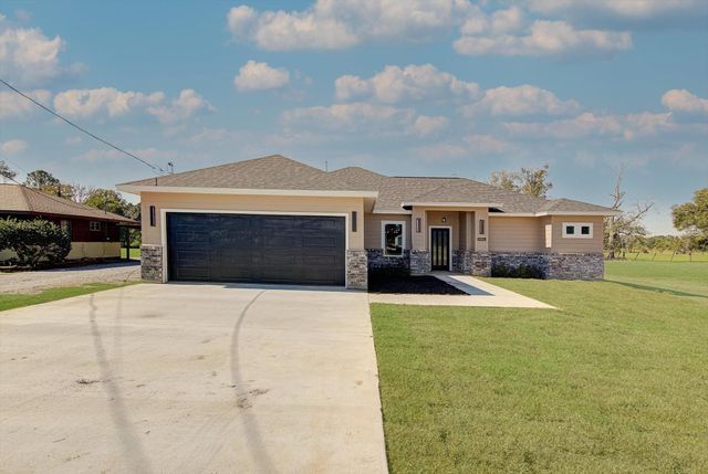 5150 Downs Road, Beaumont, TX 77705