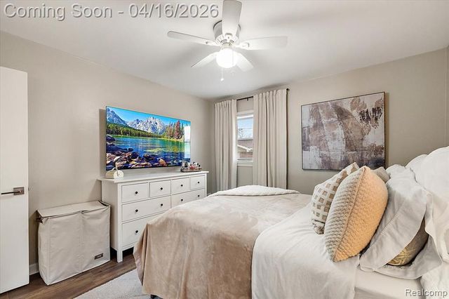 30140 Orangelawn Street, Livonia, MI 48150