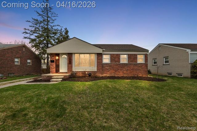30140 Orangelawn Street, Livonia, MI 48150