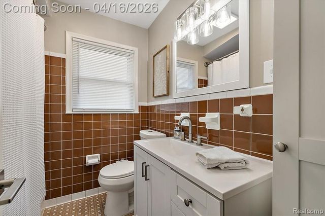 30140 Orangelawn Street, Livonia, MI 48150