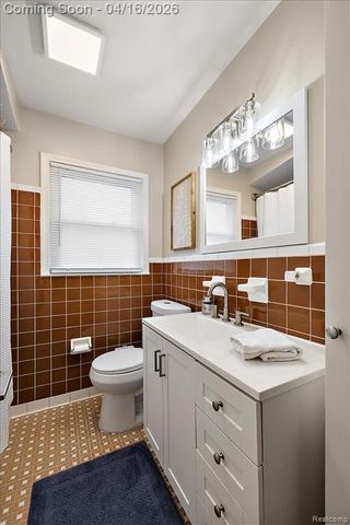 30140 Orangelawn Street, Livonia, MI 48150