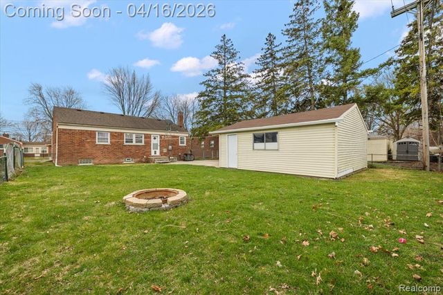 30140 Orangelawn Street, Livonia, MI 48150