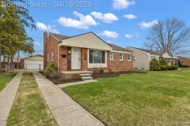 30140 Orangelawn Street, Livonia, MI 48150