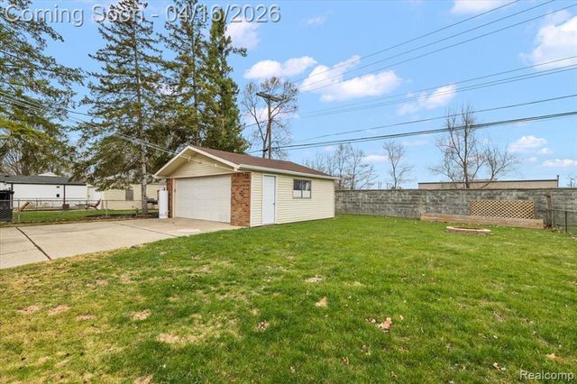 30140 Orangelawn Street, Livonia, MI 48150