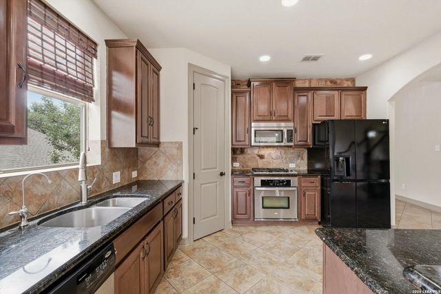 1007 BOULDER CYN, San Antonio, TX 78260