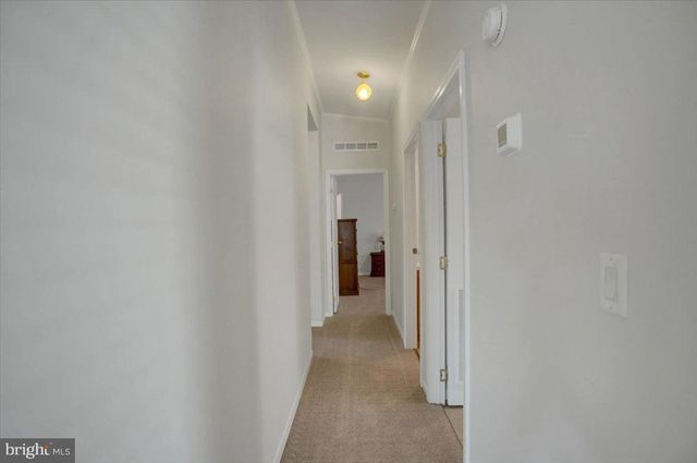 4 LANTERN LN, Shippensburg, PA 17257