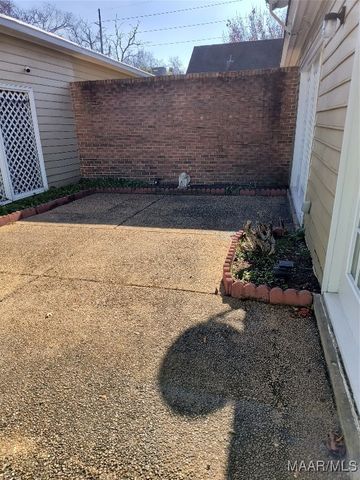 2065 Hazel Hedge Lane, Montgomery, AL 36106