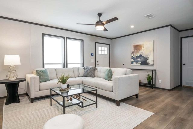 17026 NW 300th Street, Okeechobee, FL 34972