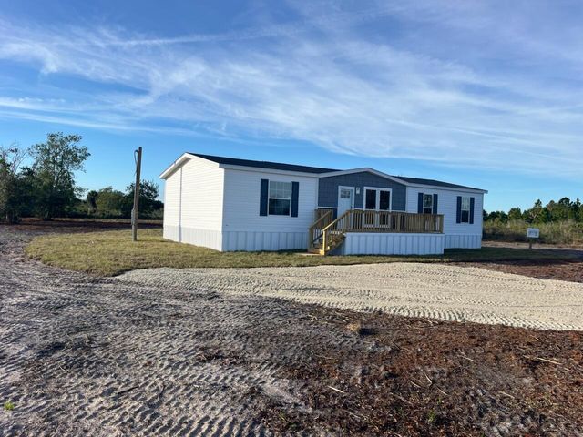 17026 NW 300th Street, Okeechobee, FL 34972