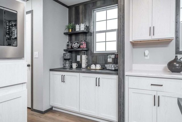 17026 NW 300th Street, Okeechobee, FL 34972