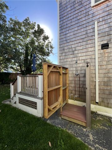 21 Connection Street, Newport, RI 02840