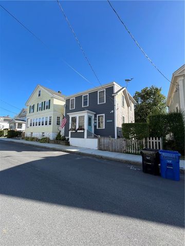 21 Connection Street, Newport, RI 02840