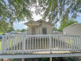1600 Ash Street, Baytown, TX 77520
