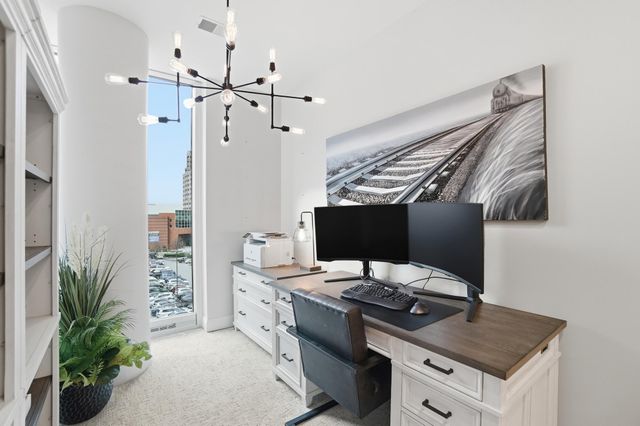 1 Roebling Way, 401, Covington, KY 41011