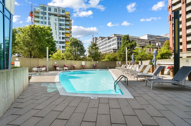 1 Roebling Way, 401, Covington, KY 41011