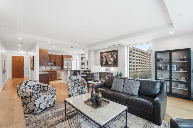 1 Roebling Way, 401, Covington, KY 41011