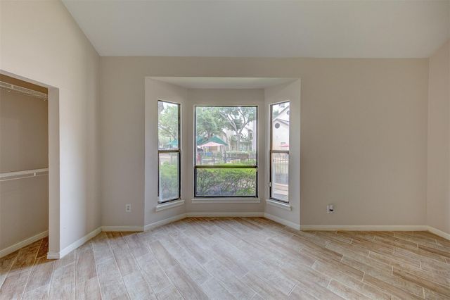 4144 Greystone Way 201, Sugar Land, TX 77479
