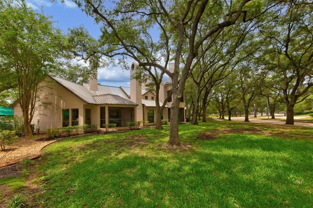 4144 Greystone Way 201, Sugar Land, TX 77479