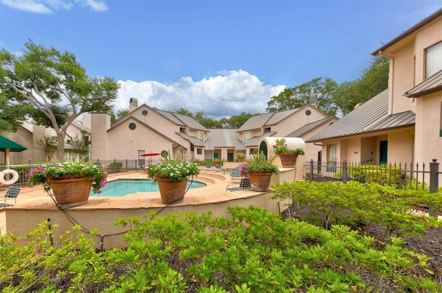 4144 Greystone Way 201, Sugar Land, TX 77479
