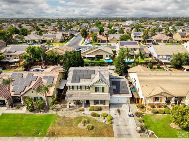 12426 Trackside Drive, Bakersfield, CA 93312