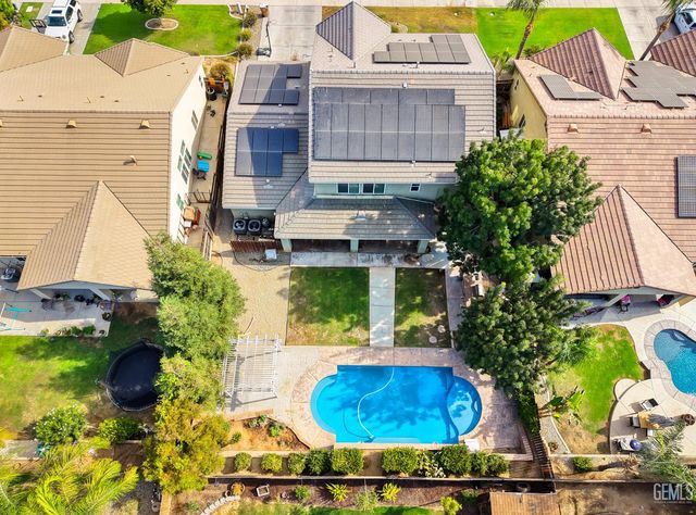 12426 Trackside Drive, Bakersfield, CA 93312