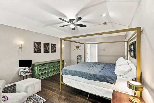 707 Findlay Drive, Arlington, TX 76012