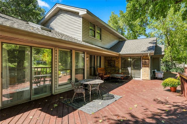 707 Findlay Drive, Arlington, TX 76012