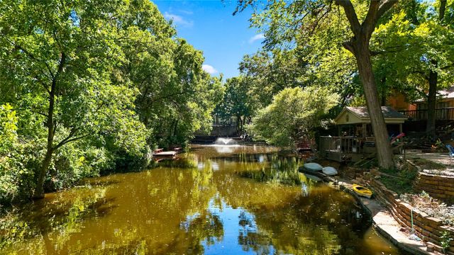 707 Findlay Drive, Arlington, TX 76012