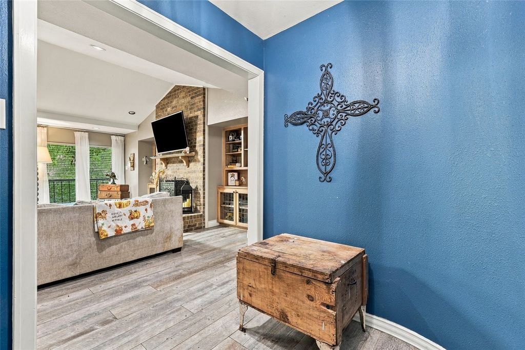 707 Findlay Drive, Arlington, TX 76012 — photo 4