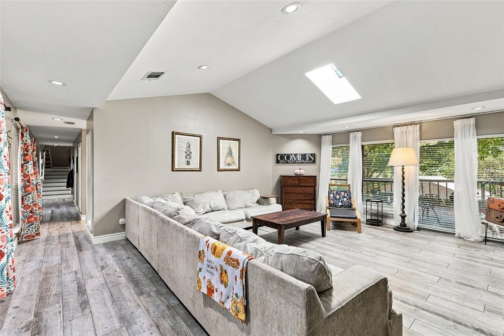 707 Findlay Drive, Arlington, TX 76012 — photo 5