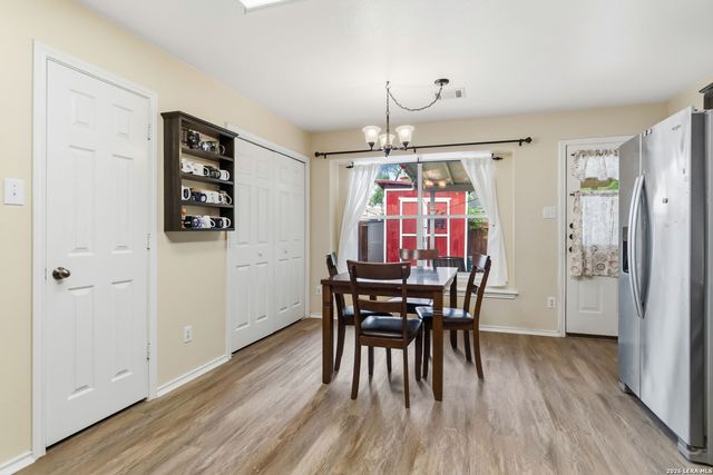 9003 Hilltop Crossing, San Antonio, TX 78251
