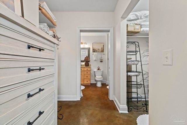 432 Bayfront Pkwy C, Pensacola, FL 32502