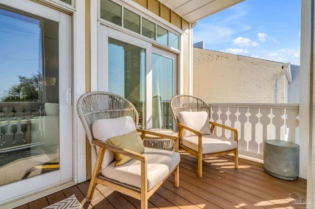 432 Bayfront Pkwy C, Pensacola, FL 32502