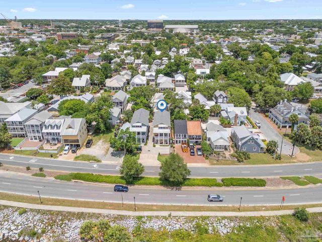 432 Bayfront Pkwy C, Pensacola, FL 32502