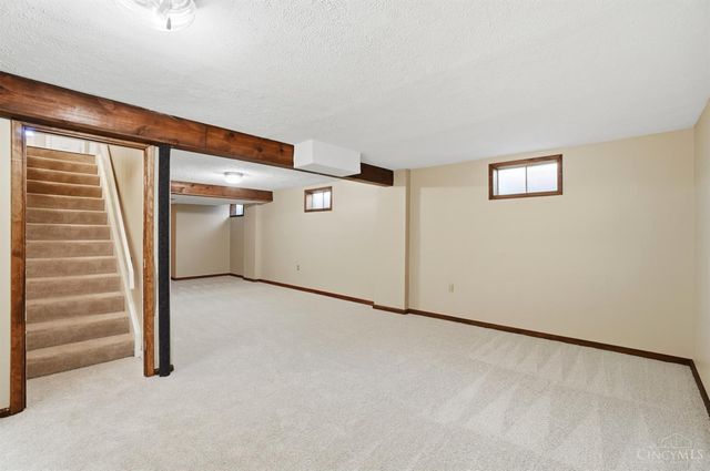 10432 Hickory Point Drive, Blue Ash, OH 45242