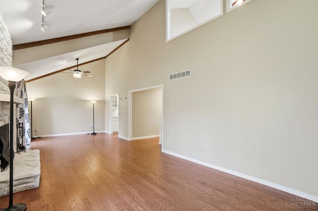 10432 Hickory Point Drive, Blue Ash, OH 45242