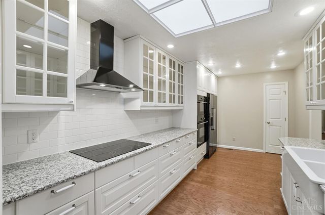 10432 Hickory Point Drive, Blue Ash, OH 45242