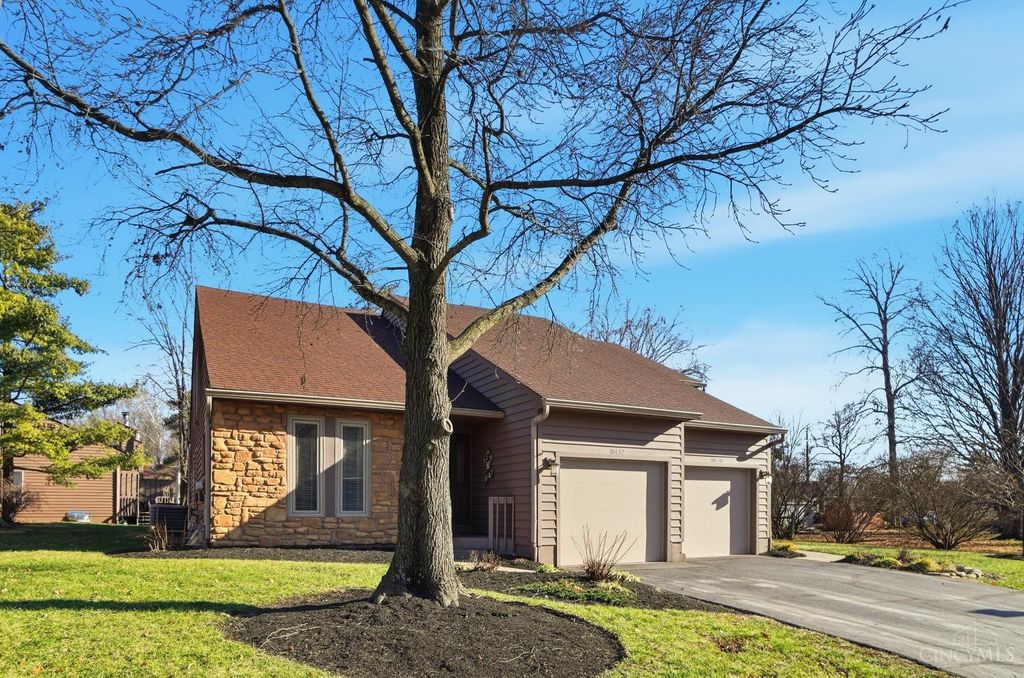 10432 Hickory Point Drive, Blue Ash, OH 45242